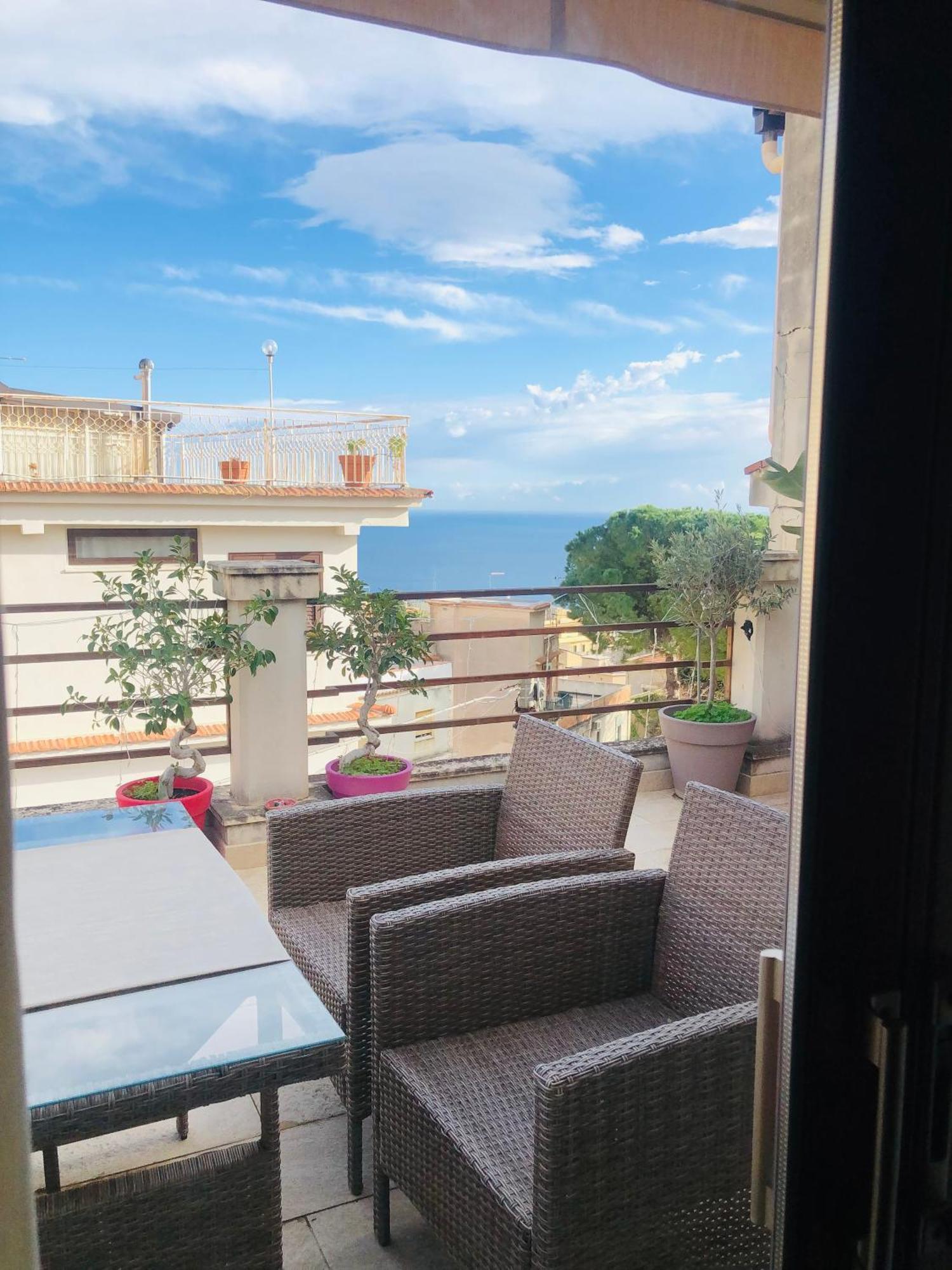 Casa-Lino Delizioso Appartamento Centro Taormina Kültér fotó